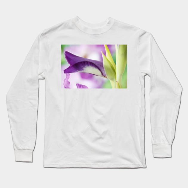 Gladiolus  'Nori' Long Sleeve T-Shirt by chrisburrows